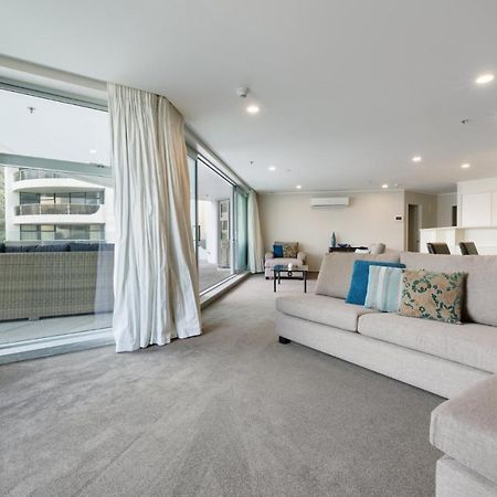 Oceanside Apartment With Garden Views Mount Maunganui Luaran gambar